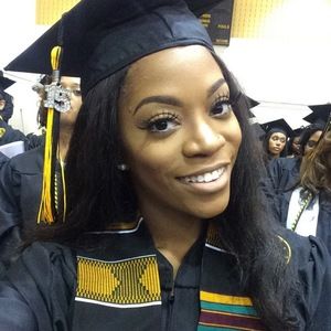 Meet your Posher, Siobhan